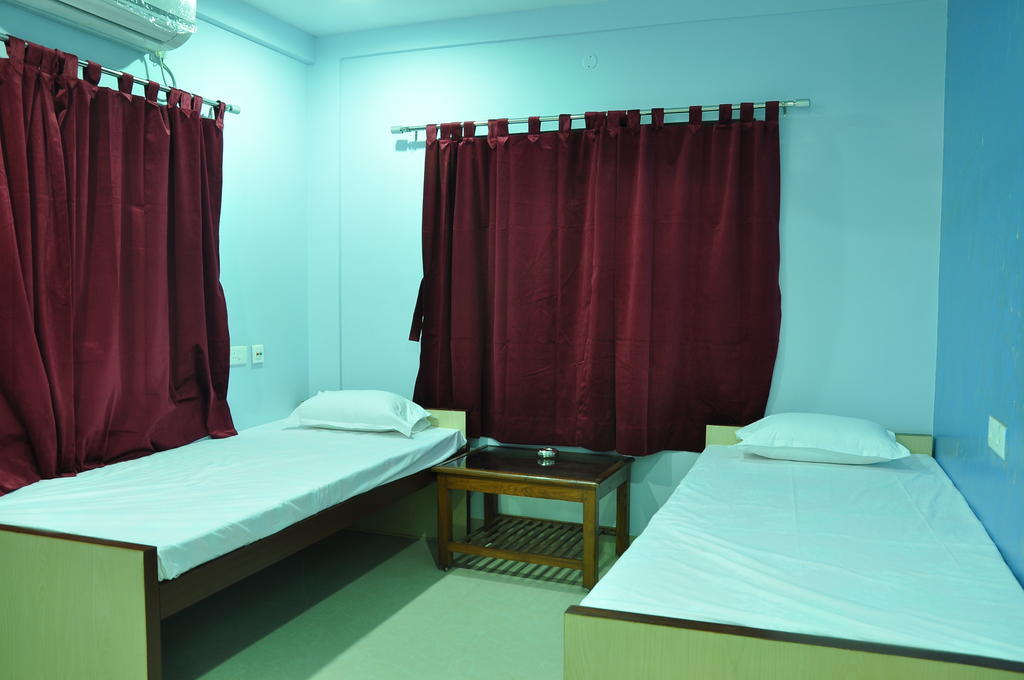 Himalaya Inn Service Apartment Kolkata Exterior photo