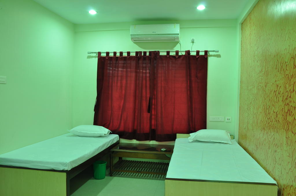 Himalaya Inn Service Apartment Kolkata Exterior photo