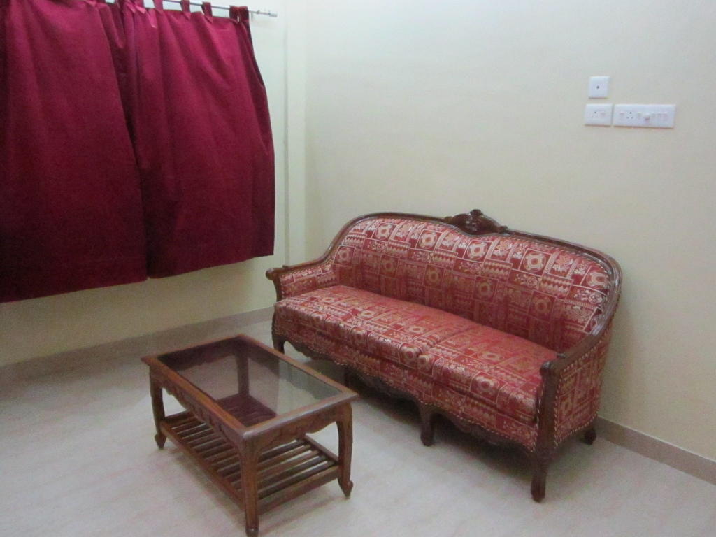 Himalaya Inn Service Apartment Kolkata Exterior photo